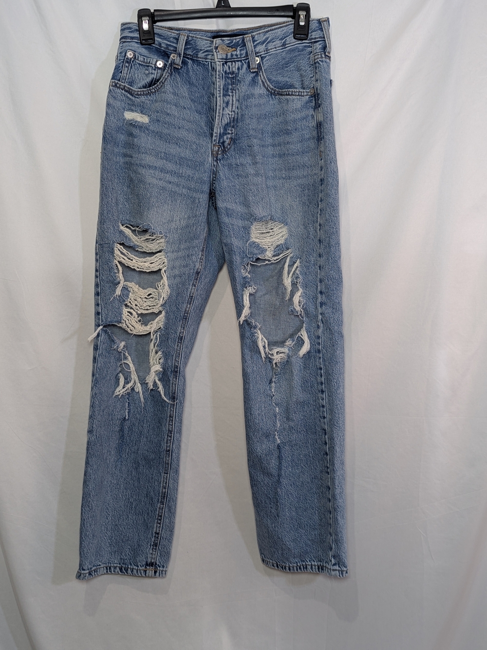 Aeropostale 90s Baggy Jeans Size 4 Short Distressed Ripped Light Wash Denim